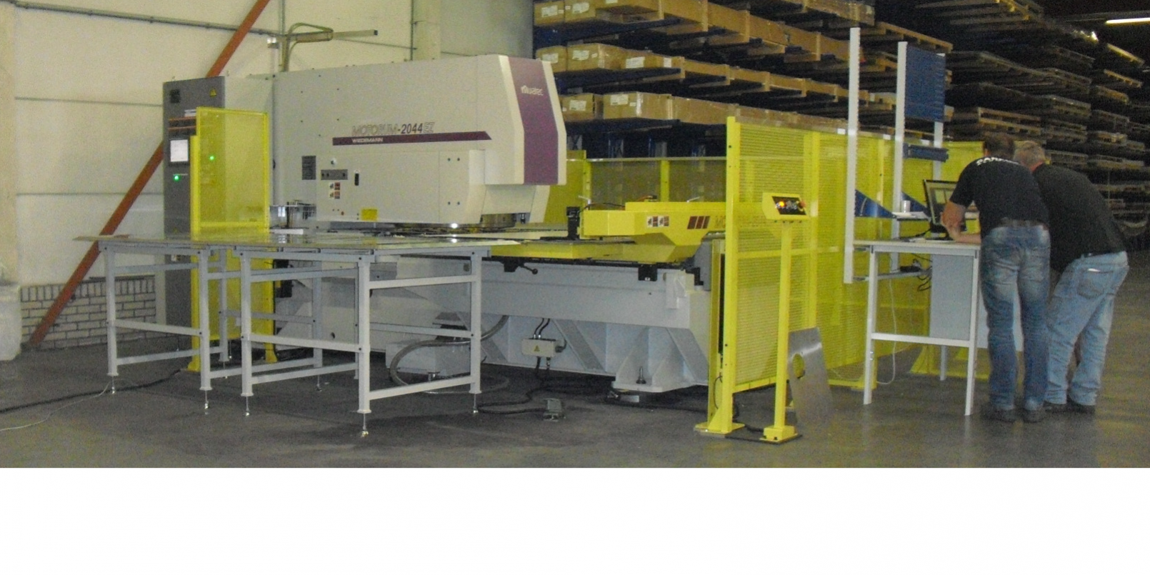 Metall metaal plaatbewerking machines industrieel plaatbewerkingsmachine plaatbewerkingsmachines pijpenbuiger primecut